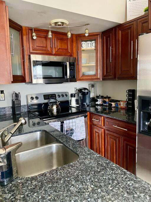 Cozy Downtown Condominium Jacksonville Buitenkant foto